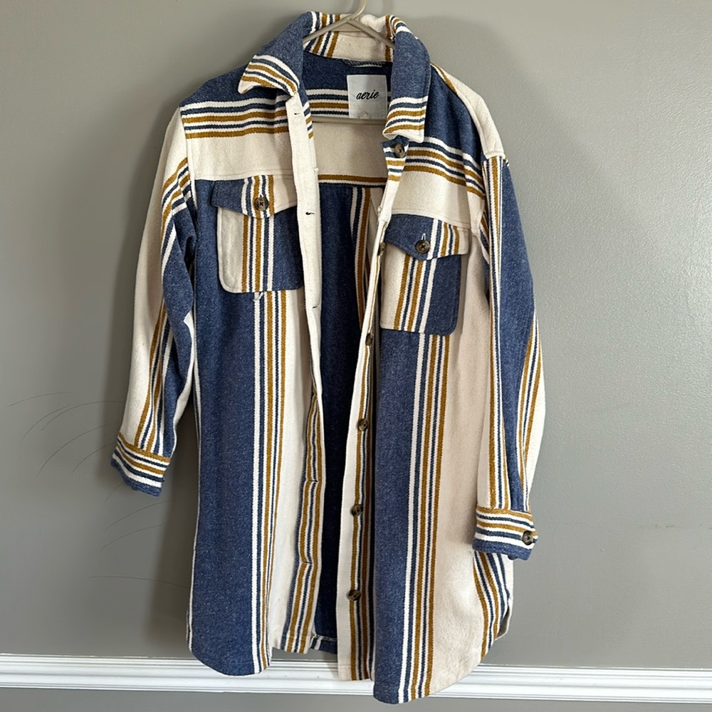 Aerie thick button up cardigan/jacket